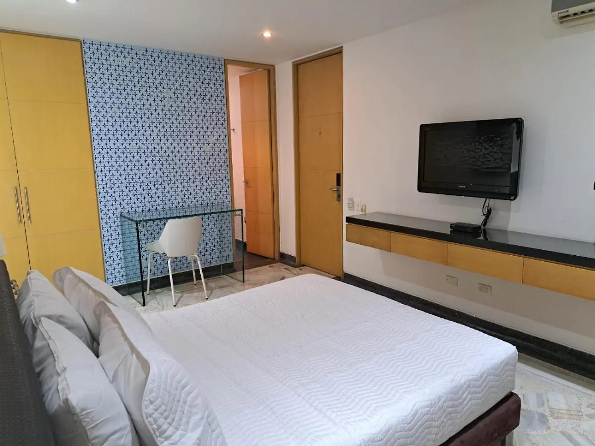 Aw Hotel Luxor Versalles Cali