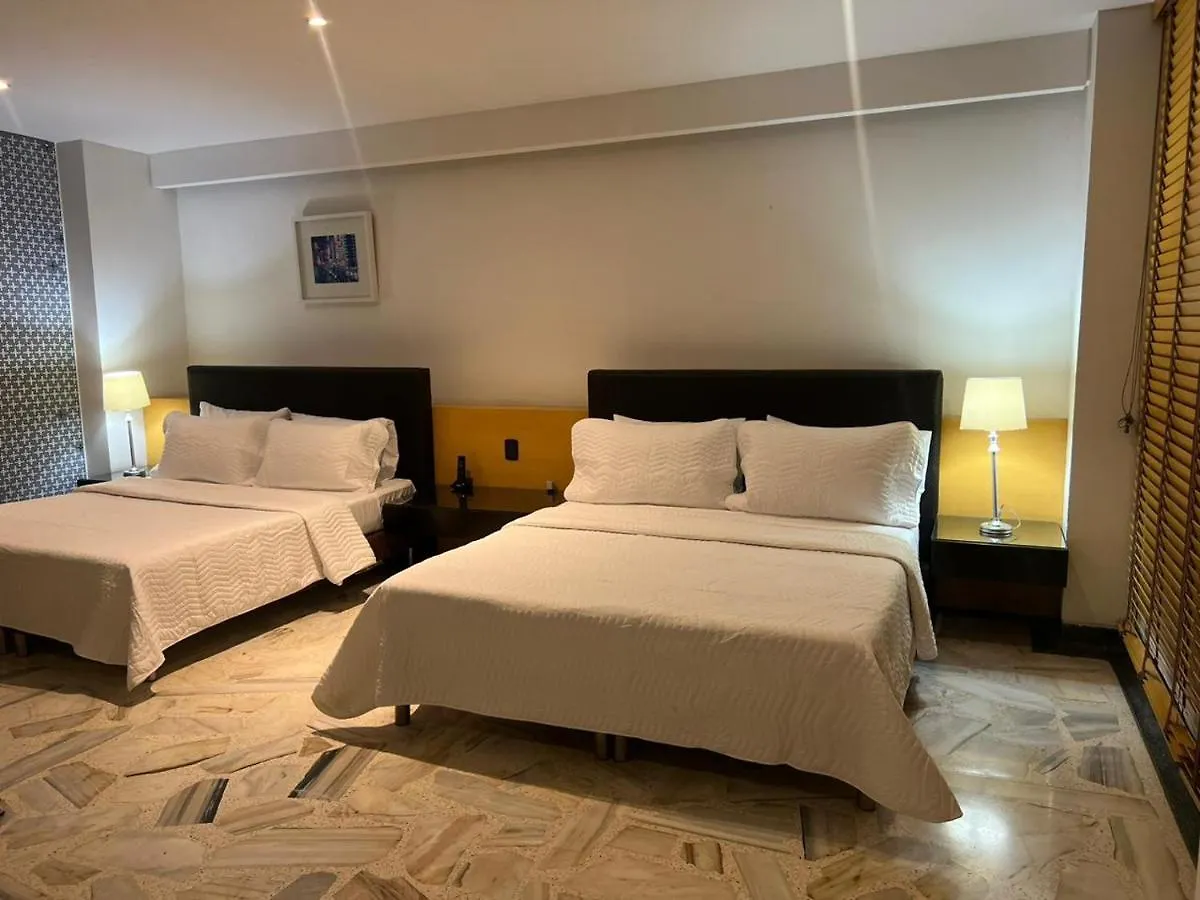 Aw Hotel Luxor Versalles Cali